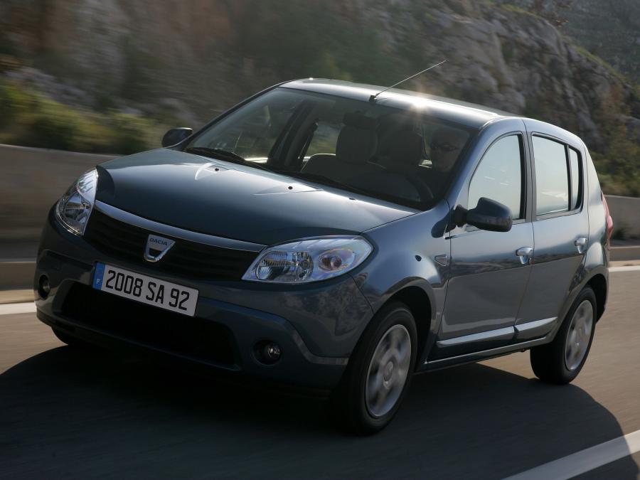  Dacia Sandero 2008 года  (фото 27 из 52)